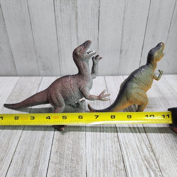 Boley Tyrannosaurus Velociraptor Dinosaurs Detailed Figure Realistic - Set Of 2 - Picture 10 of 10